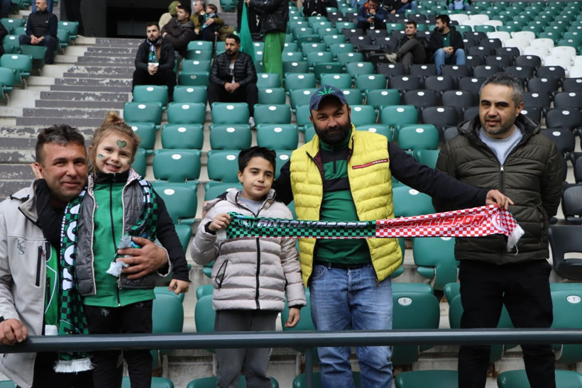 Tribünde hayat var! - Resim: 14