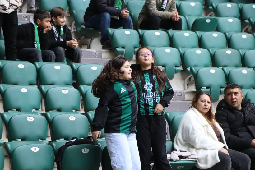 Tribünde hayat var! - Resim: 8