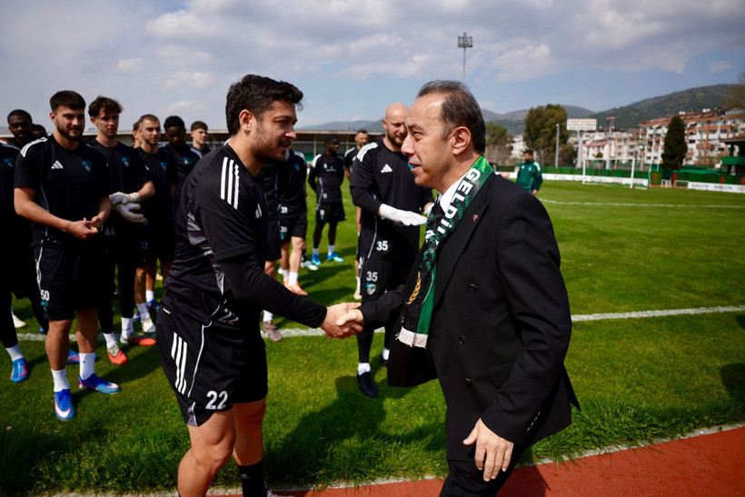 MHP Kocaeli'den Kocaelispor'a destek ziyareti - Resim : 3