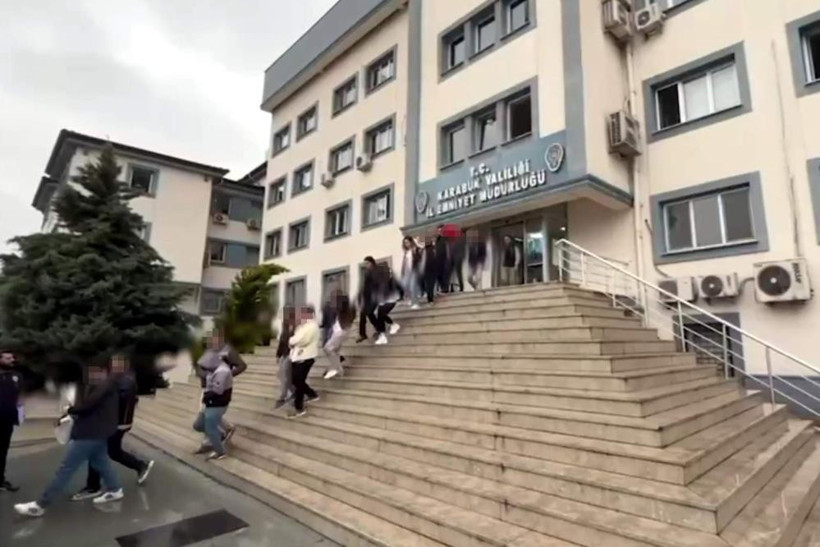 57 milyon liralık siber vurgun: 18 kişi tutuklandı - Resim : 1