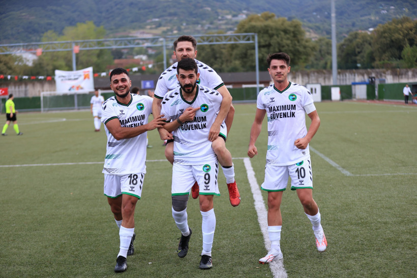 Karatepe Gençlerbirliği - Kocaeli Güneşspor: 1-2 "1. Amatör Lig maçı - Foto Galeri - Ali Köksal" - Resim: 67