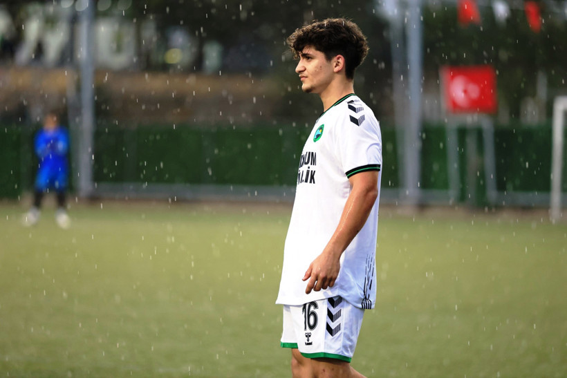 Karatepe Gençlerbirliği - Kocaeli Güneşspor: 1-2 "1. Amatör Lig maçı - Foto Galeri - Ali Köksal" - Resim: 76