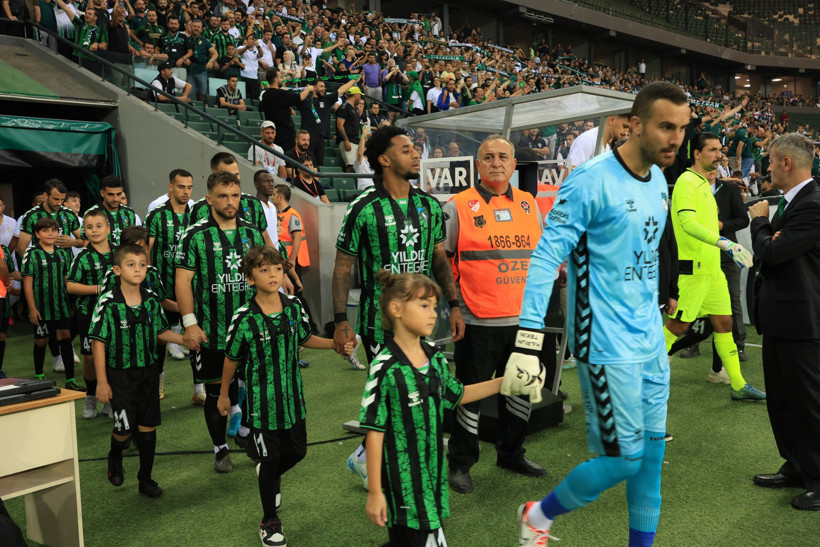 Kocaelispor - Manisa Futbol Kulübü maçı fotoğrafları "Foto Galeri - Ali Köksal" - Resim: 108