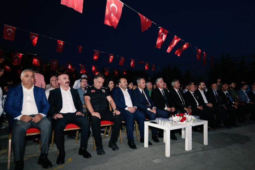 Dilovası'nda şehitler dualarla anıldı - Resim : 1