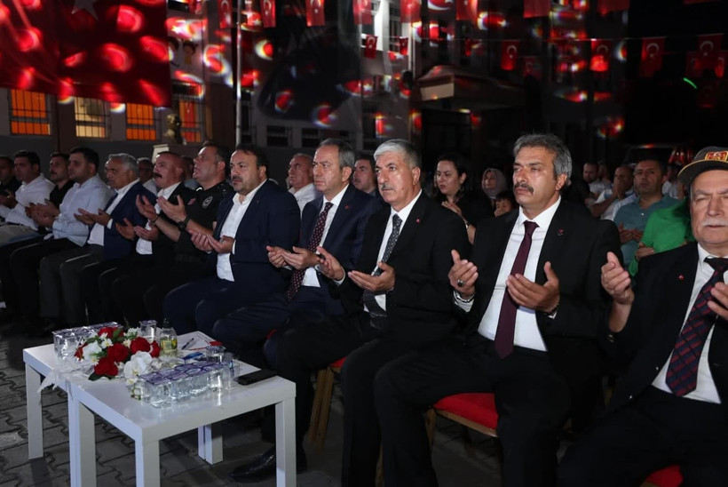 Dilovası'nda şehitler dualarla anıldı - Resim : 4