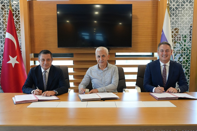 İmzalar atıldı! İSU ve Ford Otosan'dan ortak su projesi - Resim : 1