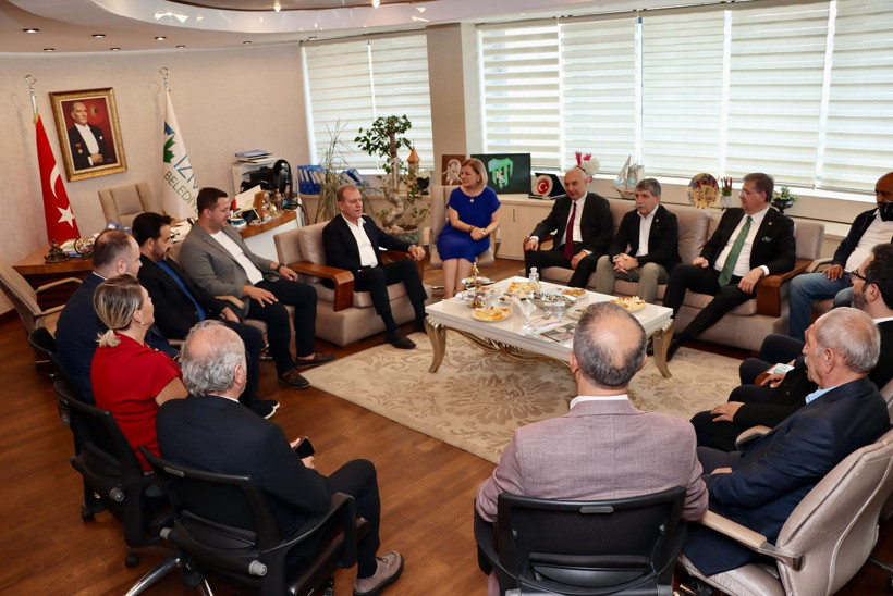 Vahap Seçer'den Fatma Kaplan Hürriyet ziyareti! - Resim : 1