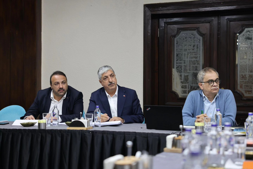 AK Parti’den 8 ilçe için önemli toplantı! - Resim : 5