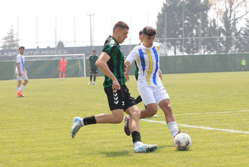 Kocaelispor - Belediye Derincespor U-19 maçının fotoğrafları - Resim: 59