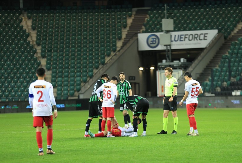 Kocaelispor - Yeni Malatyaspor 1-7 FOTO GALERİ - Resim: 112