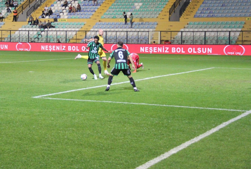 İstanbulspor - Kocaelispor: 0-3 "Foto Galeri - Ali Köksal" - Resim: 179