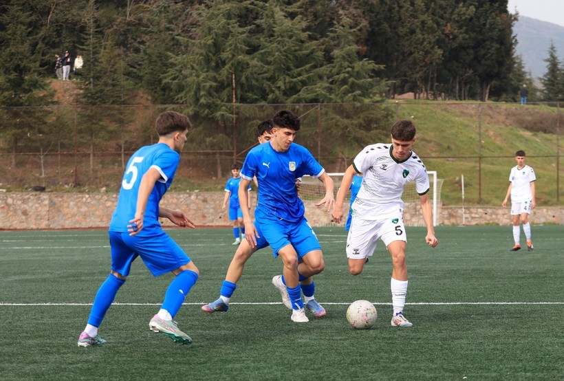 Belediye Derincespor – Kocaelispor U-16 maçının fotoğraf galerisi - Resim: 13
