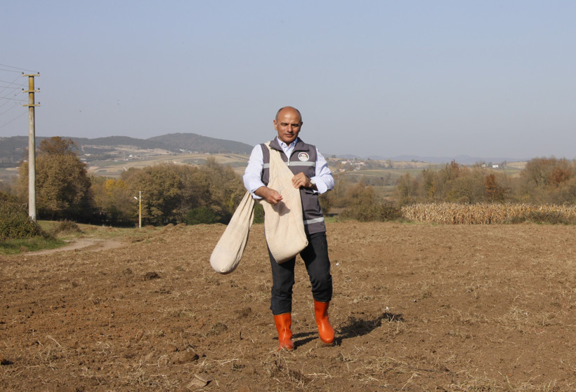 Şener Söğüt: Çiftçimizin yanındayız - Resim : 1