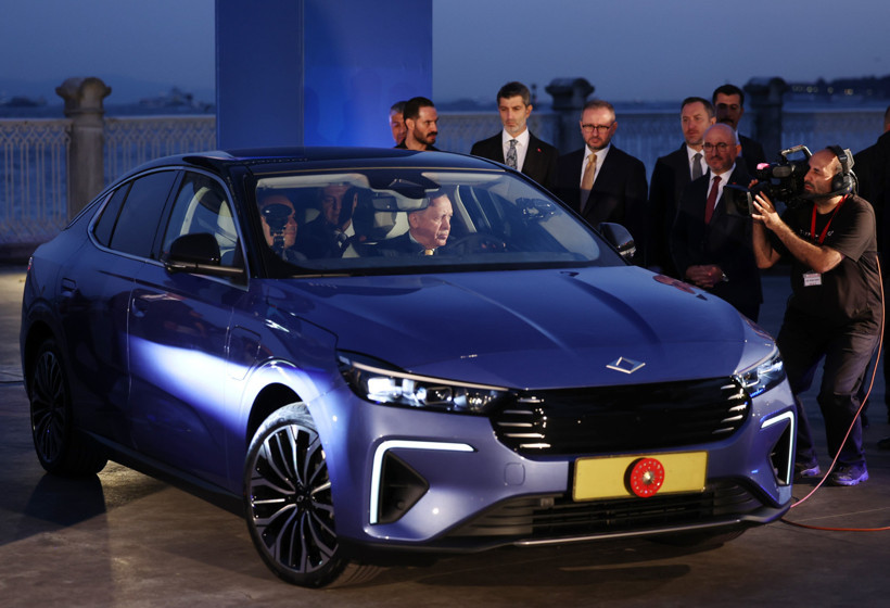 Cumhurbaşkanı Erdoğan, yeni TOGG ile deneme sürüşü yaptı - Resim : 2