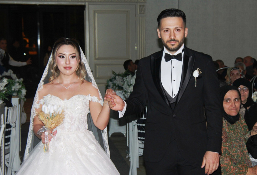 Buse ve Muharrem birbirine çooook yakıştı! - Resim : 11