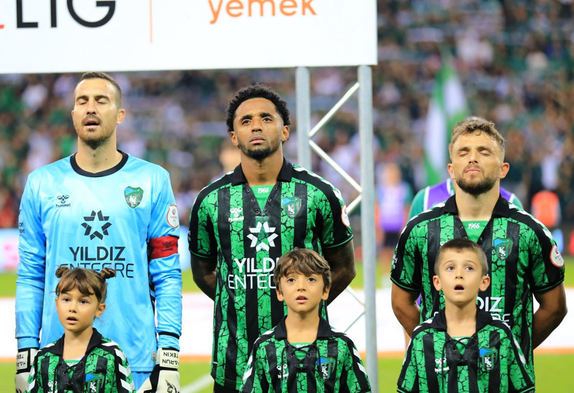Kocaelispor - Manisa Futbol Kulübü maçı fotoğrafları "Foto Galeri - Ali Köksal" - Resim: 86