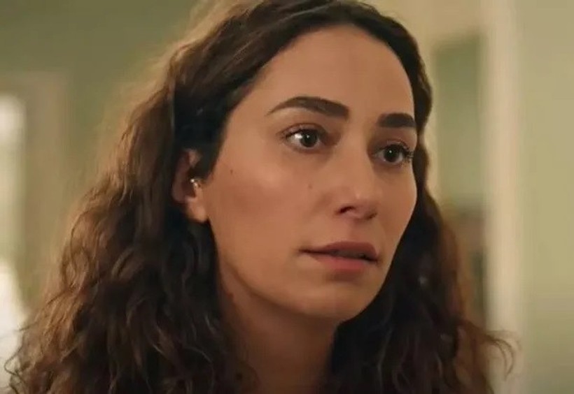 Bahar Dizisi Naz Kim? Esra Ruşan Kimdir, Kaç Yaşında? Esra Ruşan Hangi Dizilerde Oynadı? - Resim : 2
