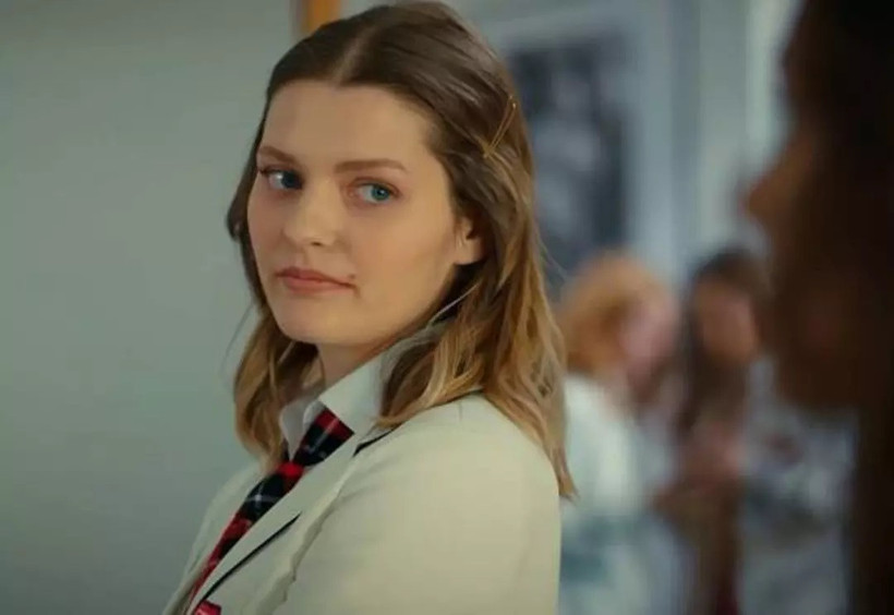 Çift Kişilik Oda'nın Gamze'si Gözde Türker Güler Kimdir, Kaç Yaşında? Gözde Türker Güler Dizileri - Resim : 1