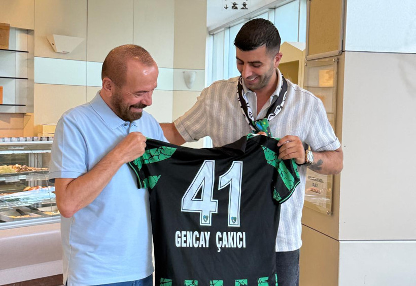 Miraç Çartay’dan Gencay Çakıcı’ya ziyaret - Resim : 2