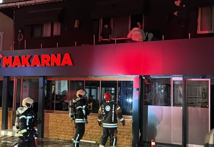 Kafeteryada yangın çıktı! - Resim : 1