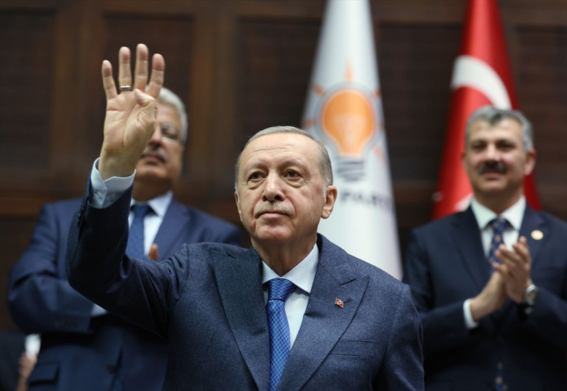 Cumhurbaşkanı Erdoğan'dan CHP lideri Özgür Özel'e teşekkür - Resim: 3