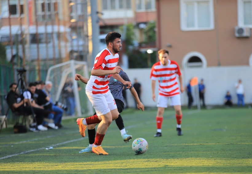 Körfez İlçesi Birlikspor – Başiskele Birlikspor maçının fotoğraf galerisi - Resim: 53