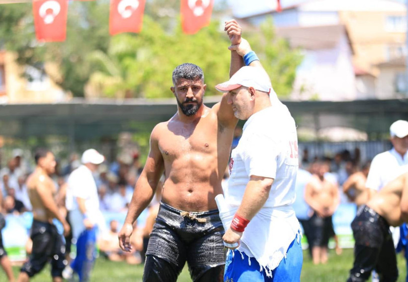 Namazgah Güreşleri inanılmaz yenişlerle başladı - Resim : 2