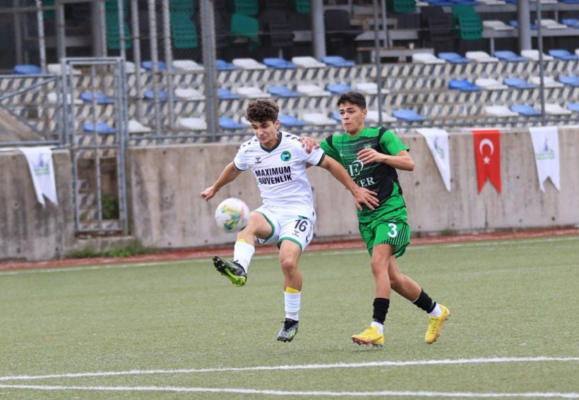Karatepe Gençlerbirliği - Kocaeli Güneşspor: 1-2 "1. Amatör Lig maçı - Foto Galeri - Ali Köksal" - Resim: 36