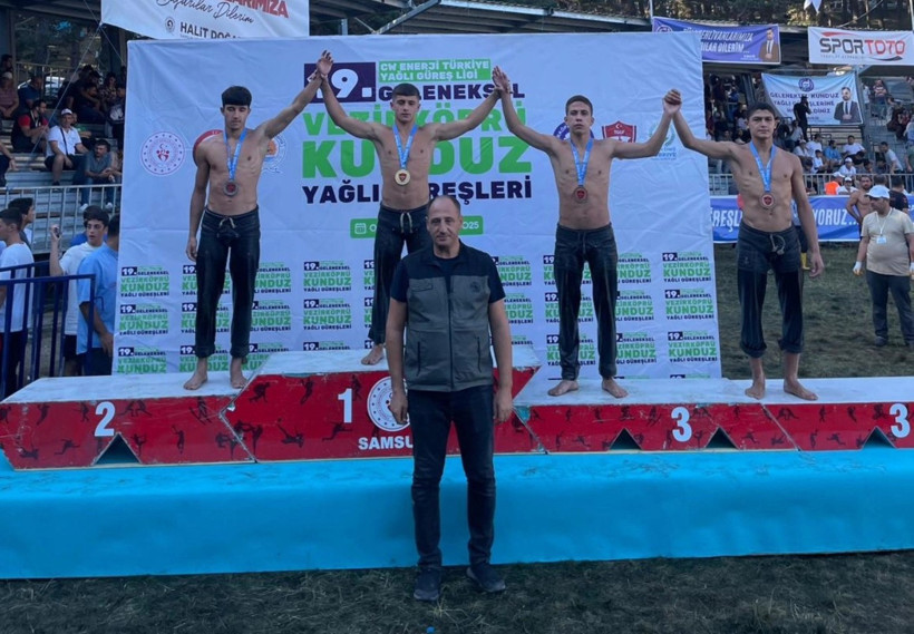 Kağıtsporlu pehlivanlar Samsun’da tulum çıkardı! - Resim : 4