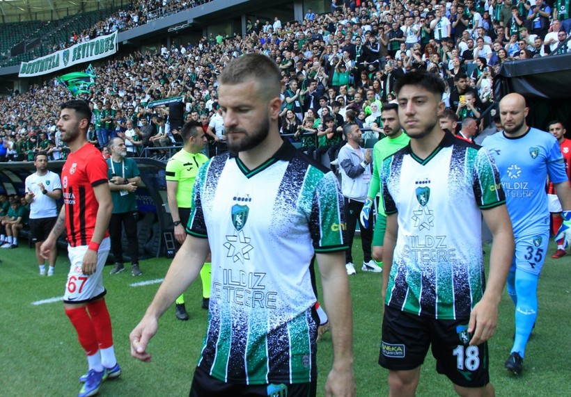 Mert Çölgeçen: Tekrar Kocaeli Stadı’na geleceğim için heyecanlıyım - Resim : 6