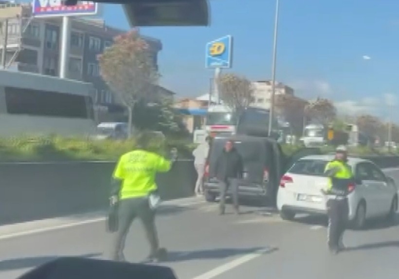 6 araçla zincirleme kaza: 1 yaralı - Resim : 1