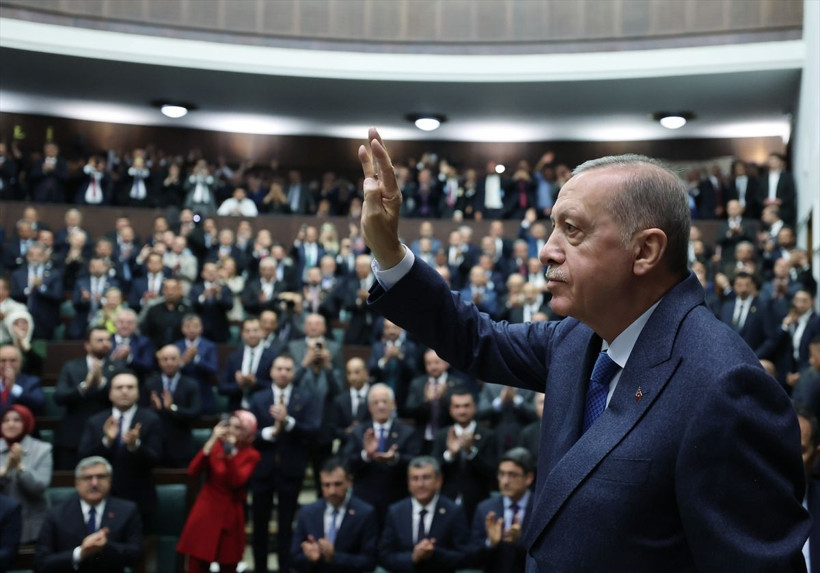 Cumhurbaşkanı Erdoğan'dan CHP lideri Özgür Özel'e teşekkür - Resim: 1