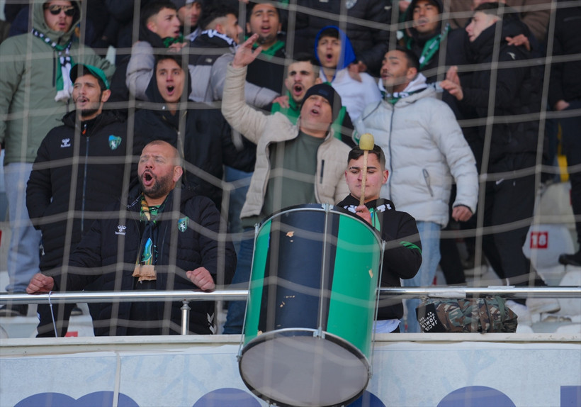 Kocaelispor zorlu deplasmandan bir puanla dönüyor: 1-1 - Resim : 5