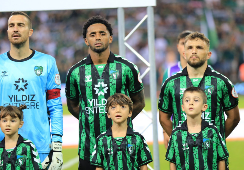 Kocaelispor - Manisa Futbol Kulübü maçı fotoğrafları "Foto Galeri - Ali Köksal" - Resim: 95