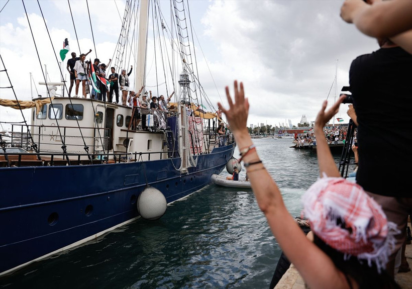 Onlarca tekne İsrail'in ablukasını kırmak ve Filistin ile dayanışma için Akdeniz'de yelken açtı - Resim: 4