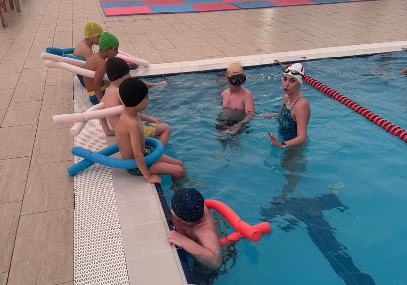 İzmit Belediyesi’nden örnek proje: “Engelsiz Kulaçlar” hayırlı olsun! - Resim : 1