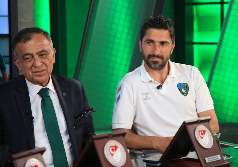 Kocaelispor U-19 Nokta TV stüdyolarında - Foto Galeri- - Resim: 20