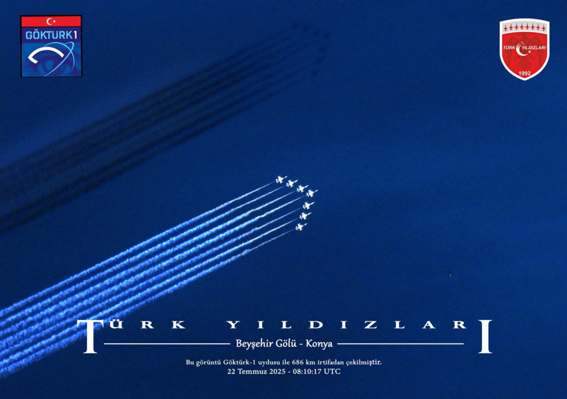 Türk Yıldızları'nın uçuşunu Göktürk fotoğrafladı - Resim : 1