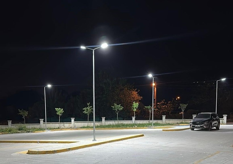 Maşukiye Spor Salonu geceleri daha aydınlık! - Resim : 3