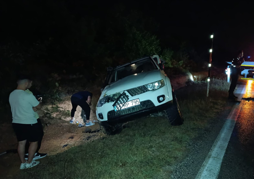 Sağanak yağış kazayı beraberinde getirdi: Yaralılar var! - Resim : 1