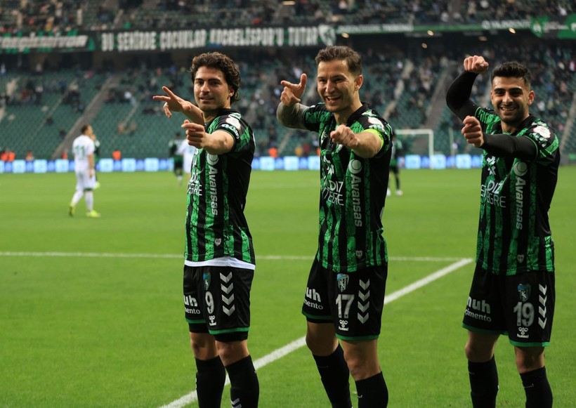 Kocaelispor – Boluspor maçı foto galeri - Resim: 107