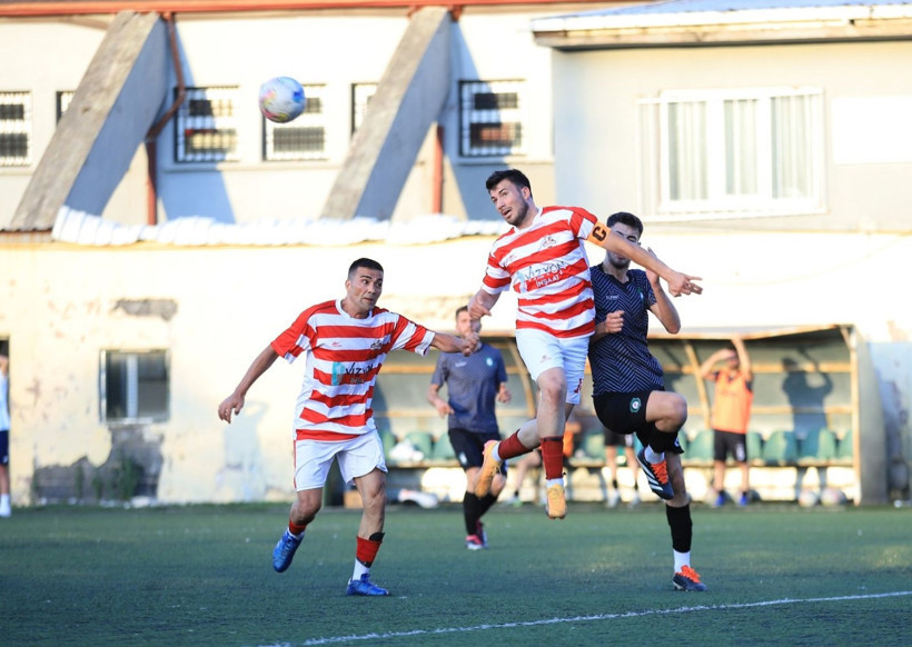 Körfez İlçesi Birlikspor – Başiskele Birlikspor maçının fotoğraf galerisi - Resim: 63