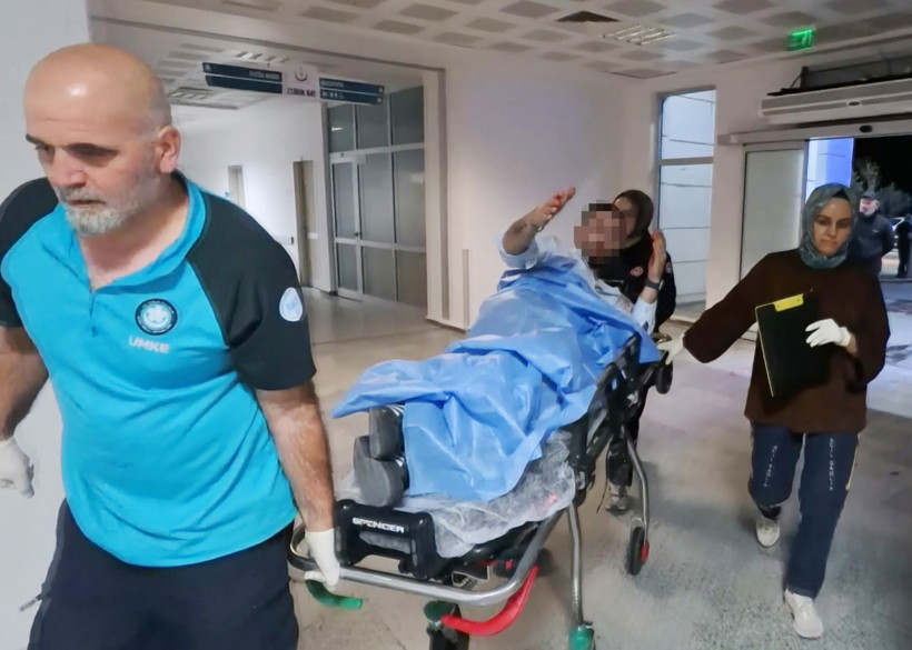 Yarasını unutup basın mensuplarına küfretti! - Resim : 1