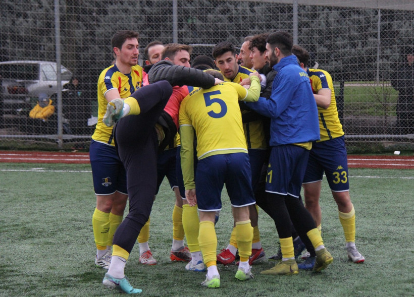 Nusretiyespor’dan EN ANLAMLI şampiyonluk! “2-1” - Resim : 22