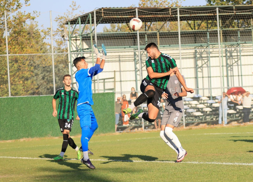 Kocaelispor - Pendikspor U-19 maçı fotoğraf galerisi - Resim: 38