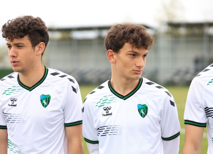 Kocaelispor - Karacabey Belediyespor U-19 maçının fotoğrafları - Resim: 7