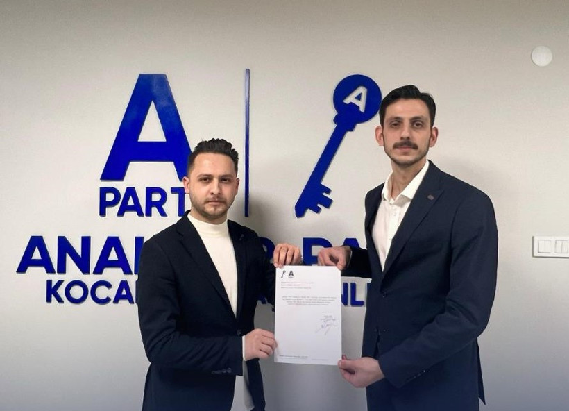 Anahtar Parti Darıca’da Gençlik Kolları Başkanı Barış Kurt oldu - Resim : 1