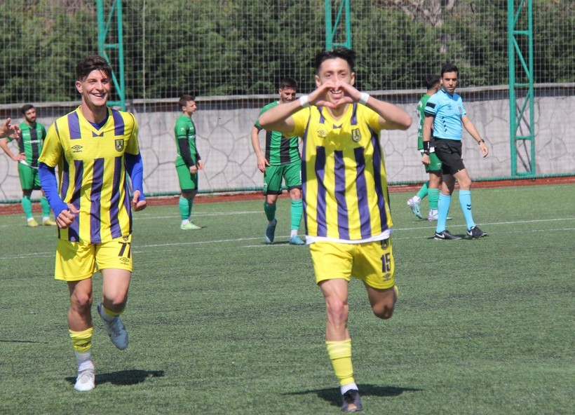 Karamürselspor - Çayırovaspor maçının fotoğrafları - Resim: 29