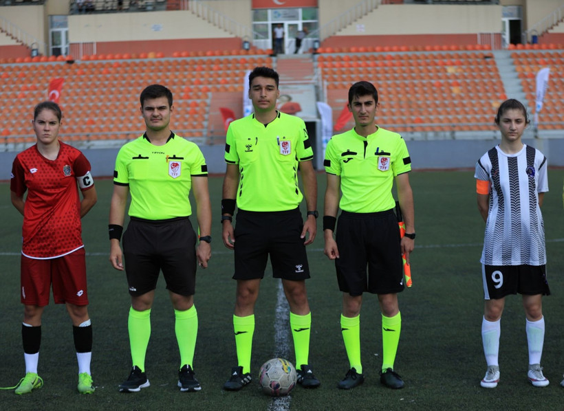 Kocaeli Kadın Futbol Kulübü – Arapçeşme maçı fotoğraf galerisi - Resim: 20