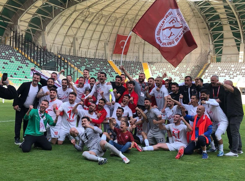 Ömer Faruk Uzuner şampiyon yapmıştı! Fethiye İdman Yurdu’nda şok karar! - Resim : 4